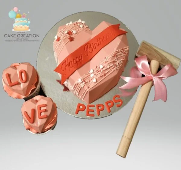 Love Pinata Cake for Her | Cake Creation | Cake Delivery Online | Bangalore’s Best Baker